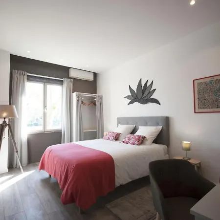 La Chartreuse - Bed & Breakfast