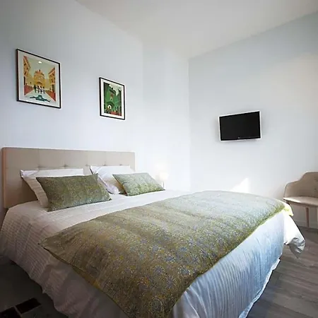 Nocleg ze śniadaniem La Chartreuse - 4*