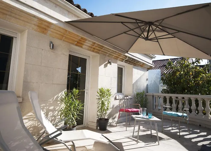 La Chartreuse - Nocleg ze śniadaniem 4*