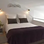 La Chartreuse - Bed & Breakfast